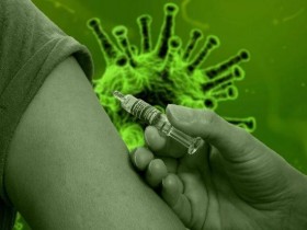 阿斯利康新冠疫苗Ⅲ期临床试验被叫停，发生了什么？